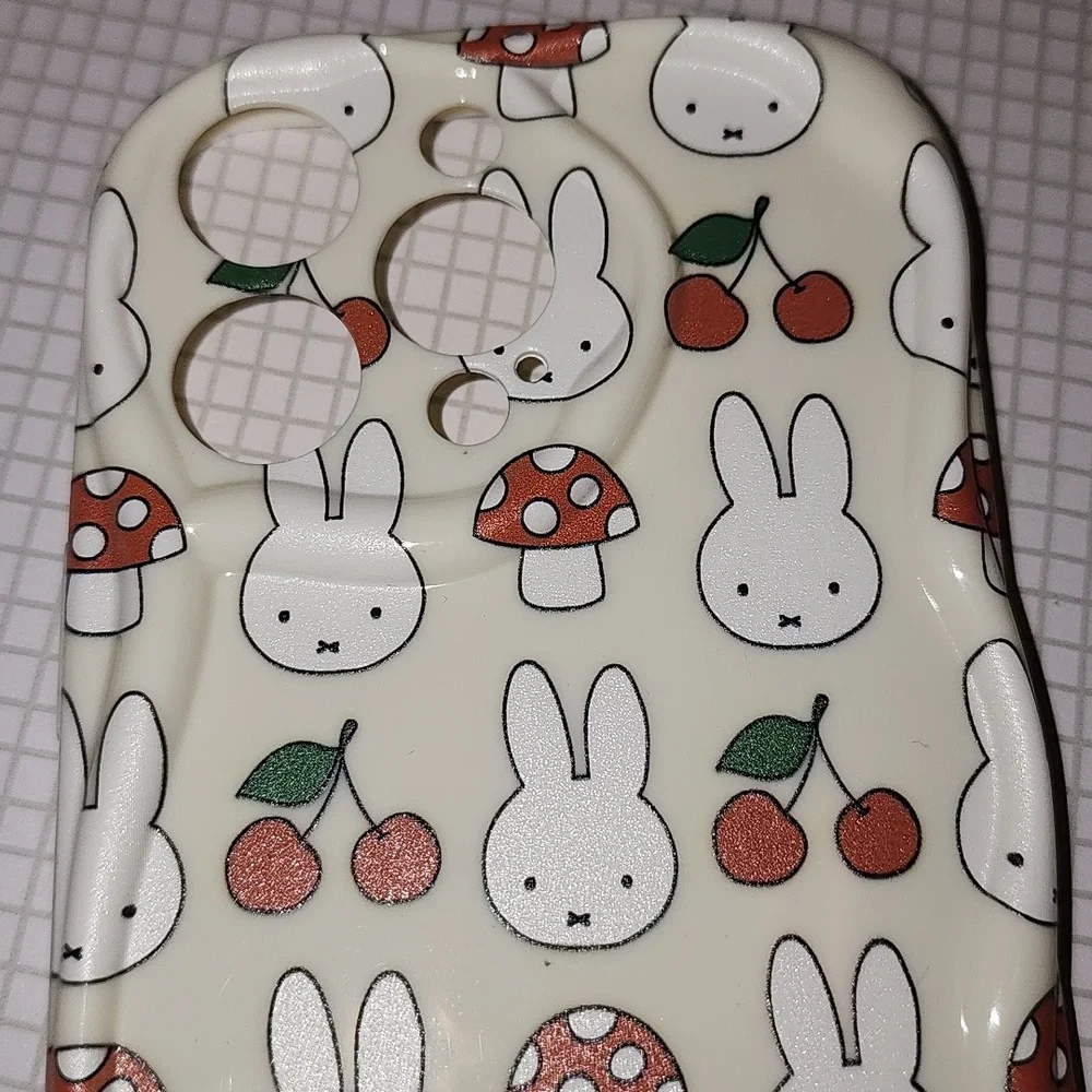 Brand new Apple IPhone 16 Pro Max Miffy Silicone Phone case